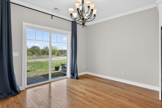 228 Norfolk St 228, Holliston, MA 01746