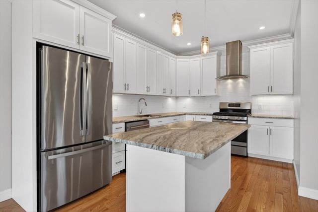 228 Norfolk St 228, Holliston, MA 01746