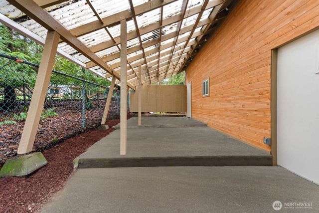 9979 Miami Beach RD NW, Seabeck, WA 98380