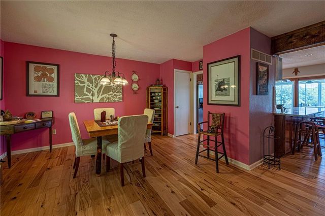 537 NE State Route 13 Highway, Warrensburg, MO 64093