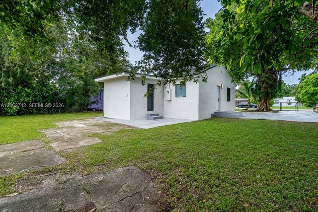 1067 NW 101st Street, Miami, FL 33150