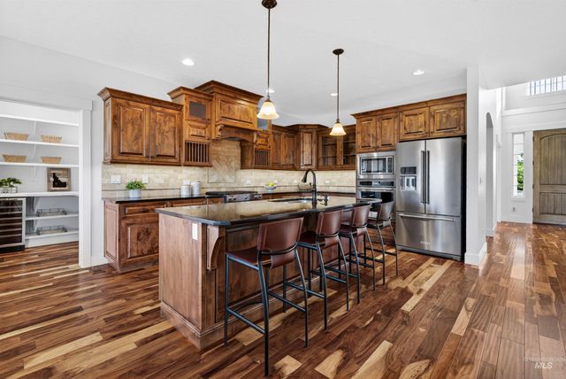 7624 S Wagons View Avenue, Boise, ID 83716