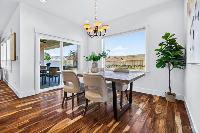 7624 S Wagons View Avenue, Boise, ID 83716