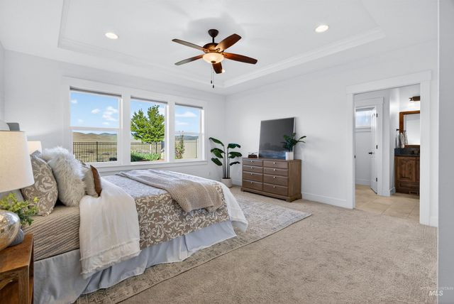 7624 S Wagons View Avenue, Boise, ID 83716