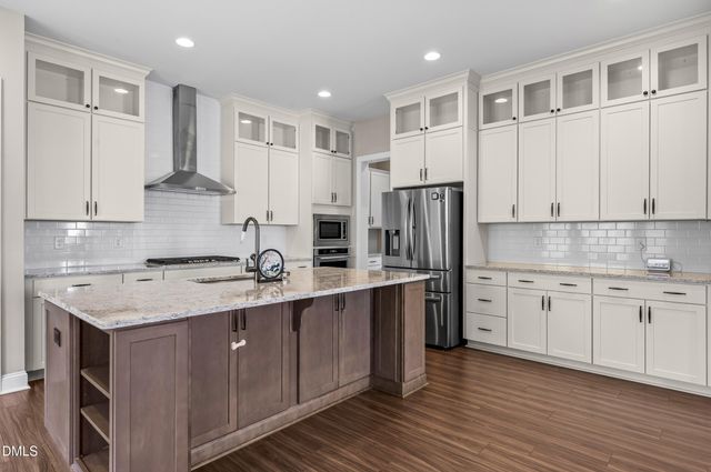 204 Garden Heights Lane, Hillsborough, NC 27278