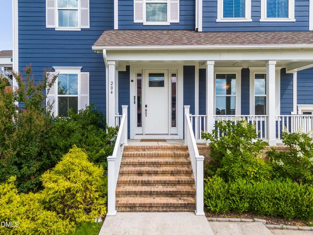 204 Garden Heights Lane, Hillsborough, NC 27278