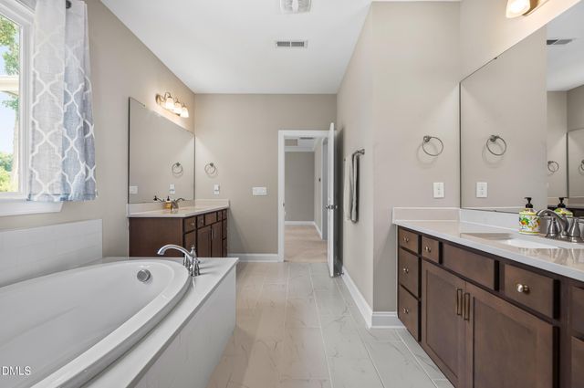 204 Garden Heights Lane, Hillsborough, NC 27278