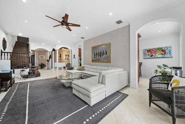 828 ESTUARY Way, Delray Beach, FL 33483