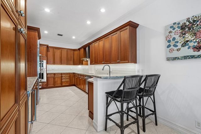828 ESTUARY Way, Delray Beach, FL 33483