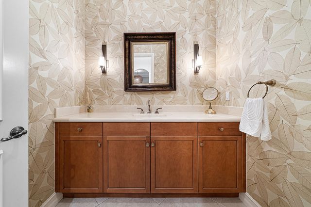 828 ESTUARY Way, Delray Beach, FL 33483