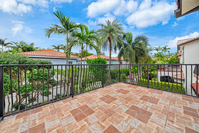 828 ESTUARY Way, Delray Beach, FL 33483