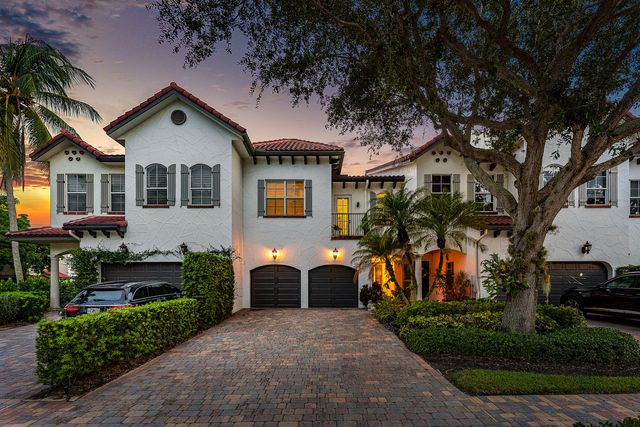 828 ESTUARY Way, Delray Beach, FL 33483