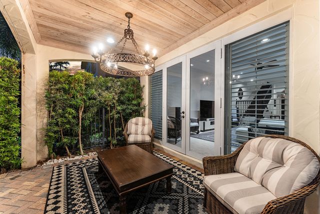 828 ESTUARY Way, Delray Beach, FL 33483