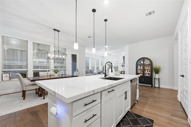 7609 Redondo Drive, Rowlett, TX 75088