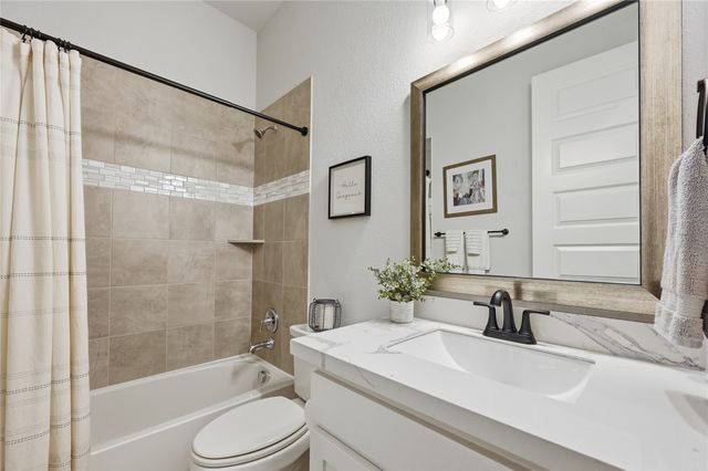 7609 Redondo Drive, Rowlett, TX 75088