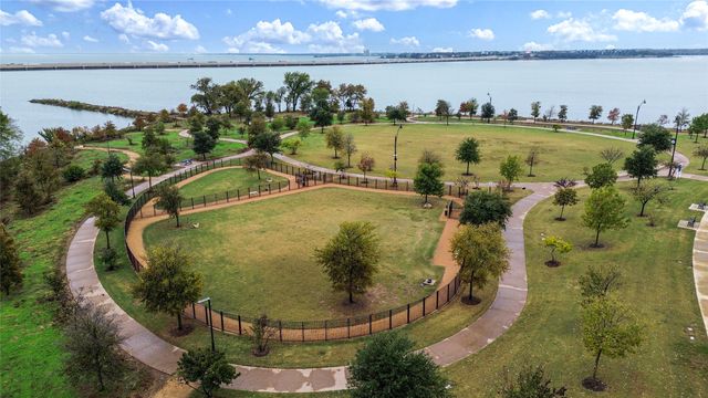 7609 Redondo Drive, Rowlett, TX 75088