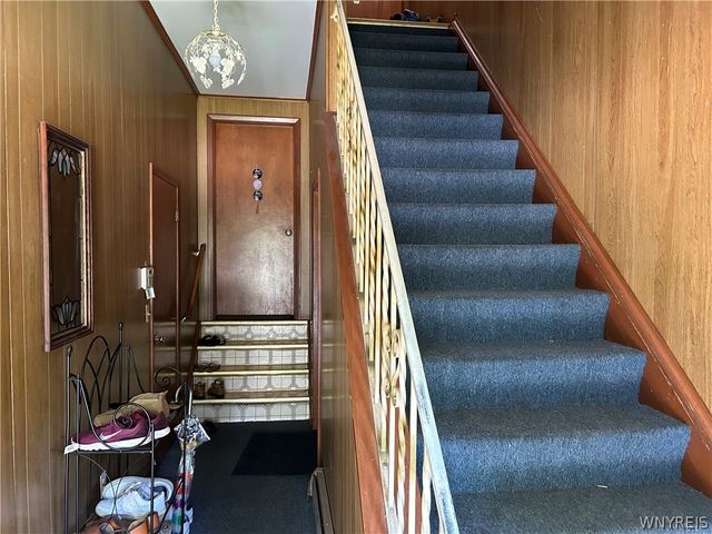85 Andres Place, Cheektowaga, NY 14225