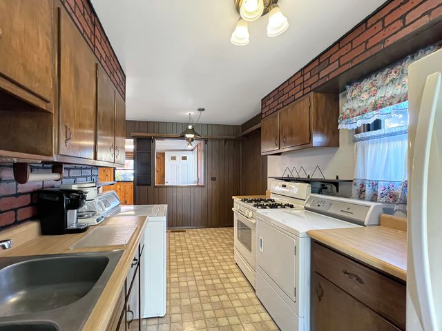 1514 Harrison Avenue, Dyer, IN 46311