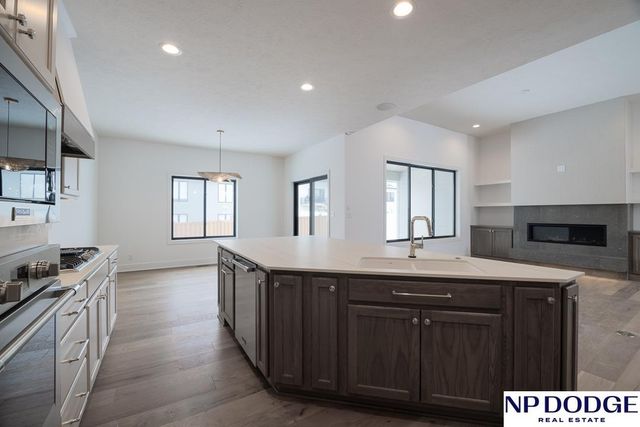 8909 Appaloosa Lane, Lincoln, NE 68520