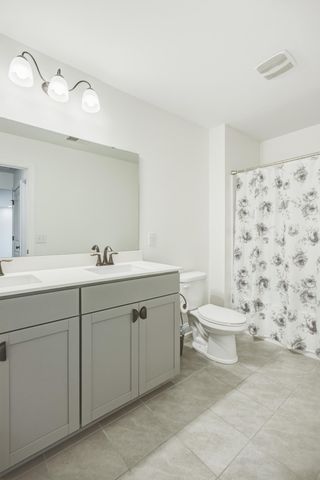 135 Whaler Avenue, Summerville, SC 29486