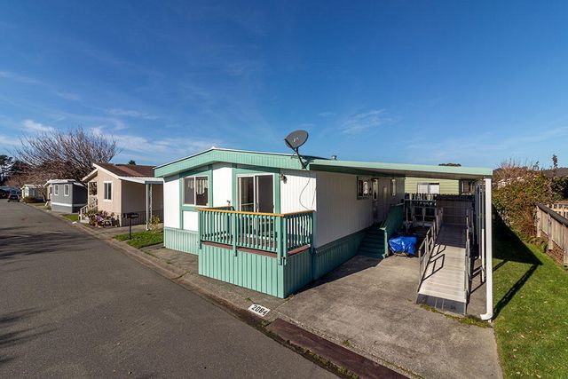 2084 Mustang Lane, Arcata, CA 95521