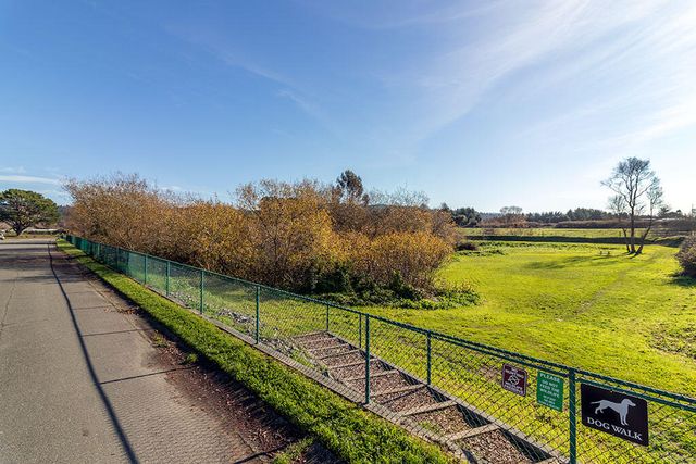 2084 Mustang Lane, Arcata, CA 95521