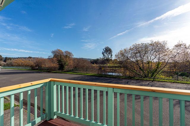 2084 Mustang Lane, Arcata, CA 95521