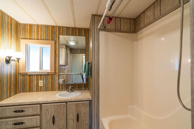 2084 Mustang Lane, Arcata, CA 95521