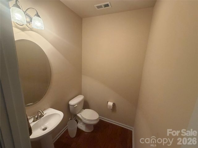 3147 Coventry Commons Drive, Charlotte, NC 28227