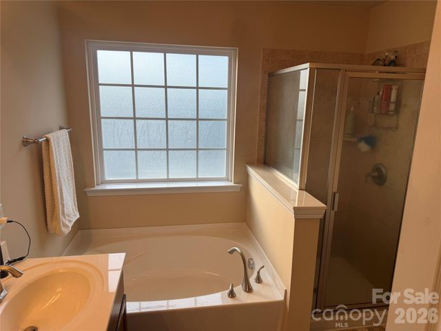 3147 Coventry Commons Drive, Charlotte, NC 28227