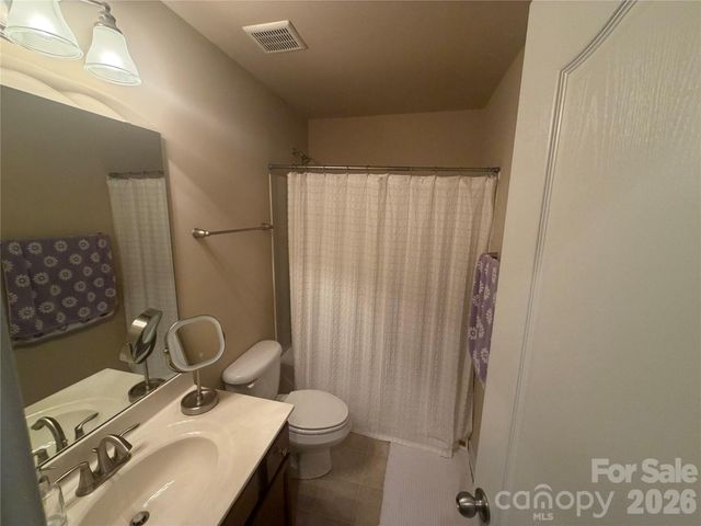 3147 Coventry Commons Drive, Charlotte, NC 28227