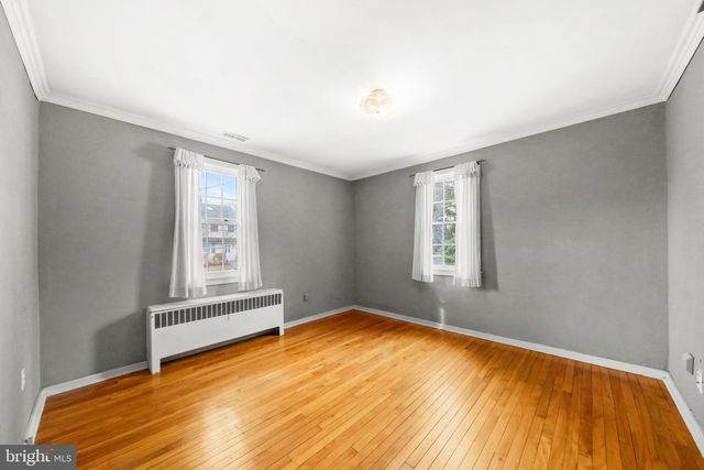 57 S TERRACE AVE, Maple Shade, NJ 08052