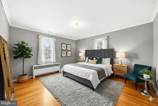 57 S TERRACE AVE, Maple Shade, NJ 08052