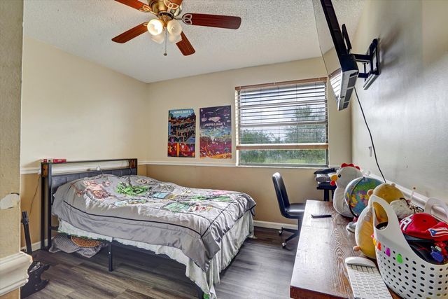 10723 NW 11th Street 10723, Pembroke Pines, FL 33026