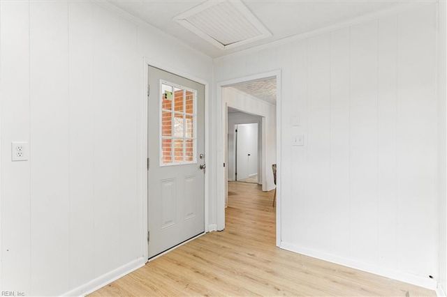 2225 Perrin Plantation LN, Hayes, VA 23072