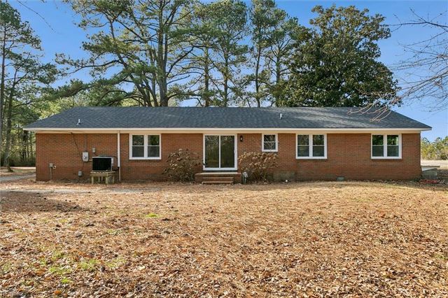 2225 Perrin Plantation LN, Hayes, VA 23072