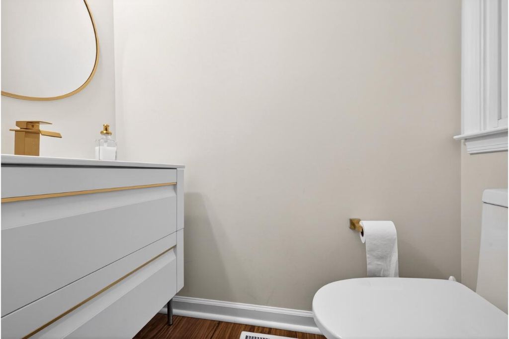Image 17 of property listing at 7347 SWAN POINT WAY #12-2, Columbia, MD 21045