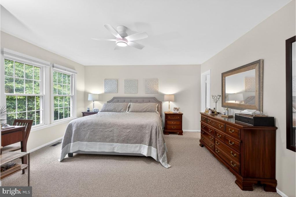 Image 20 of property listing at 7347 SWAN POINT WAY #12-2, Columbia, MD 21045