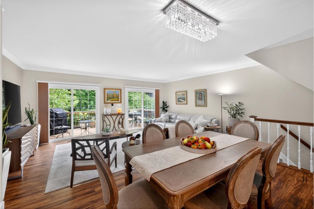 Image 3 of property listing at 7347 SWAN POINT WAY #12-2, Columbia, MD 21045