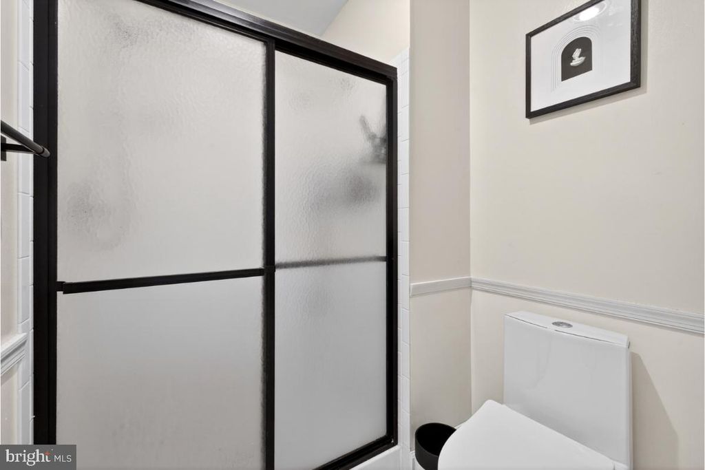 Image 28 of property listing at 7347 SWAN POINT WAY #12-2, Columbia, MD 21045