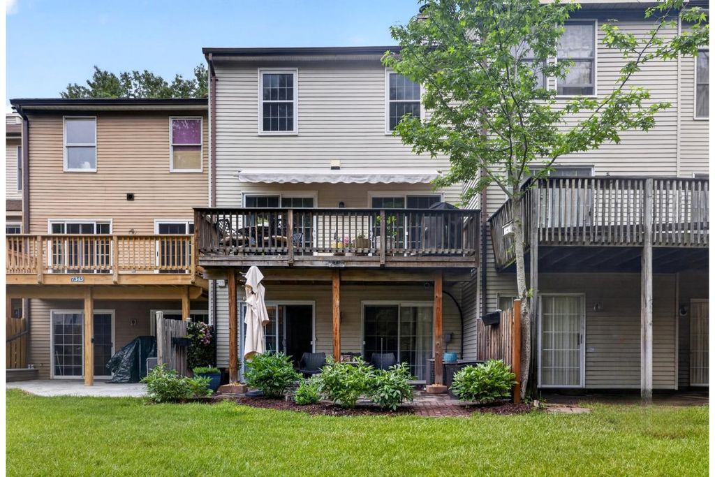 Image 42 of property listing at 7347 SWAN POINT WAY #12-2, Columbia, MD 21045
