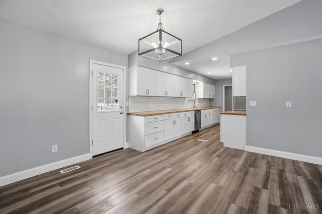 1573 Orchard Valley Drive, Miami Twp, OH 45150