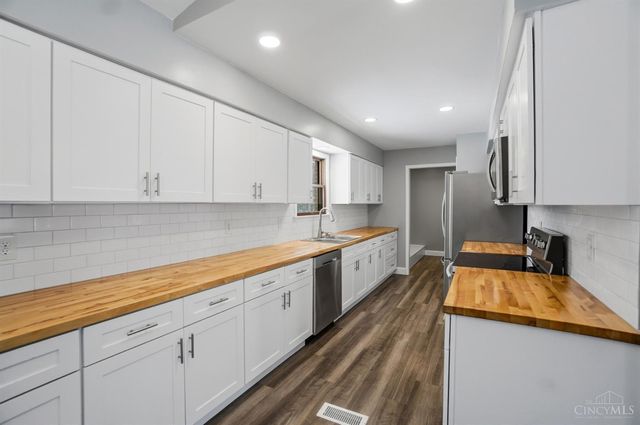 1573 Orchard Valley Drive, Miami Twp, OH 45150