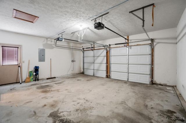 1573 Orchard Valley Drive, Miami Twp, OH 45150