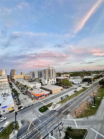 140 S Dixie Hwy 921, Hollywood, FL 33020