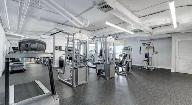 140 S Dixie Hwy 921, Hollywood, FL 33020