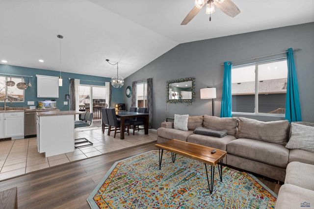 134 ADONIA LANE, Rapid City, SD 57701