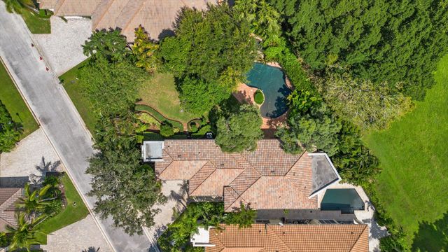 2674 Players Court, Wellington, FL 33414