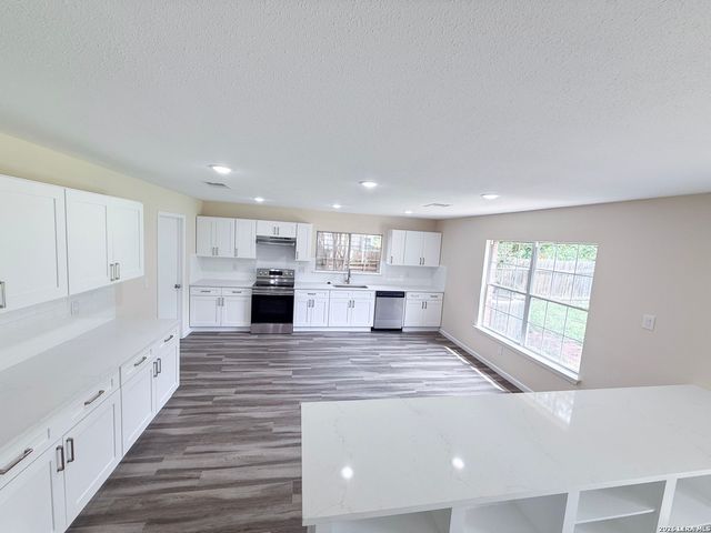 9794 ALEXA PL, San Antonio, TX 78251