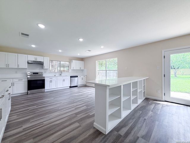 9794 ALEXA PL, San Antonio, TX 78251